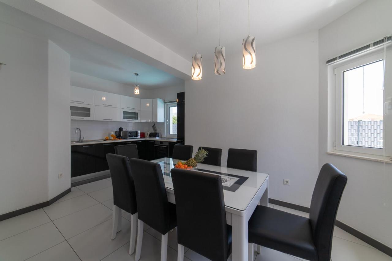 Villa Ban Trogir Eksteriør billede